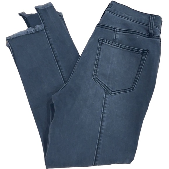 Joie Hazelle Distressed asymmetric Grey Denim High Rise Jeans Washed Onyx NWT - Picture 4 of 6